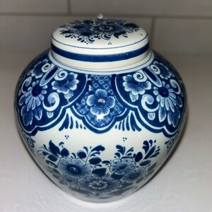 5" OUD DELFT Urn Ginger Jar w/Lid #840 Holland Hand Painted Blue & White Vtg
